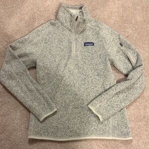 Patagonia women’s better sweater 1/4 zip fleece Light Gray